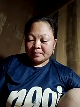 Snapshot of MaySweetb chatting on October 31, 2025, 12:06 pm MaySweetb online show from October 31, 2025, 12:06 pm