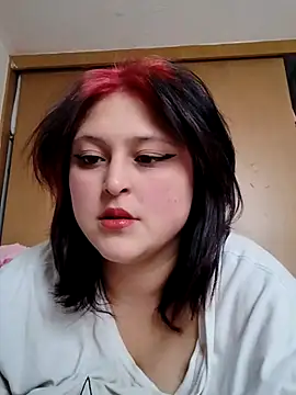 Snapshot of freya_0405_ chatting on August 7, 2026, 6:43 pm freya 0405 online show from August 7, 2026, 6:43 pm