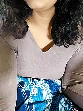Snapshot of your_avni chatting on October 6, 2025, 5:43 pm your avni online show from October 6, 2025, 5:43 pm