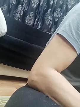 Snapshot of Apooabe chatting on November 19, 2025, 12:32 am Apooabe online show from November 19, 2025, 12:32 am