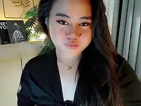 Snapshot of ursexy_ceciliaxx chatting on March 27, 2026, 6:18 pm ursexy ceciliaxx online show from March 27, 2026, 6:18 pm