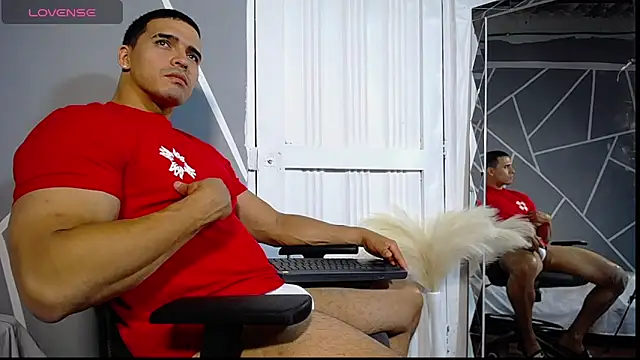 ChristopherBlack  online show from April 27, 2026, 2:48 pm