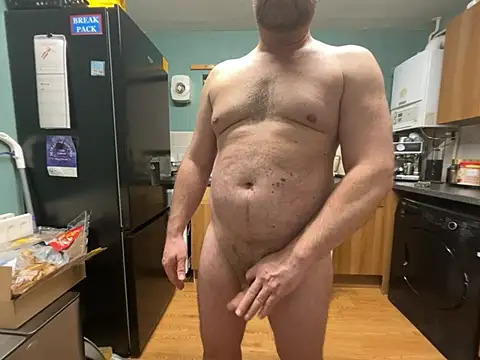 Snapshot of Dilfcam101 chatting on February 5, 2026, 8:13 pm Dilfcam101 online show from February 5, 2026, 8:13 pm