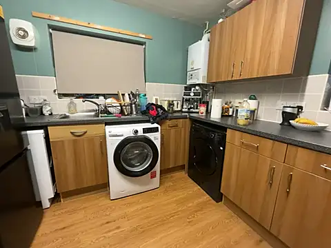 Snapshot of Dilfcam101 chatting on February 8, 2026, 7:12 am Dilfcam101 online show from February 8, 2026, 7:12 am