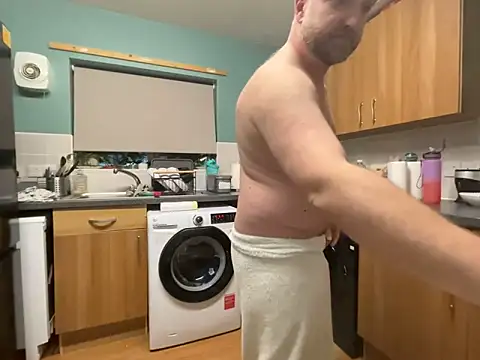 Snapshot of Dilfcam101 chatting on February 12, 2026, 7:42 pm Dilfcam101 online show from February 12, 2026, 7:42 pm