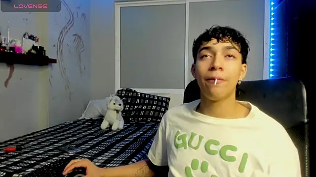 Noxx starkK online show from December 4, 2025, 3:05 am