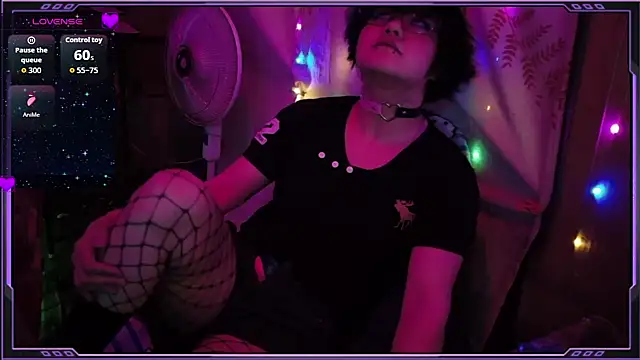 Snapshot of Ftm_Bunny chatting on May 8, 2026, 9:36 am Ftm Bunny online show from May 8, 2026, 9:36 am