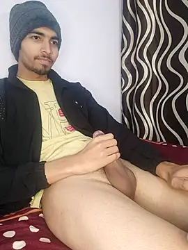 Snapshot of Sweetfucker_ chatting on January 15, 2026, 8:30 am Sweetfucker online show from January 15, 2026, 8:30 am