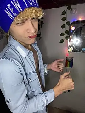 Bryan ale22 online show from December 21, 2025, 8:10 am