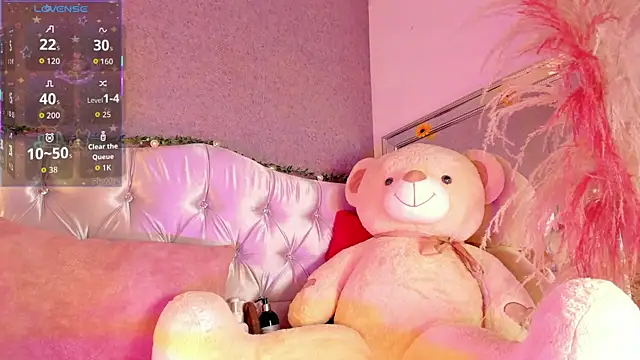 Snapshot of PrincePoppy chatting on September 15, 2025, 8:42 pm PrincePoppy online show from September 15, 2025, 8:42 pm