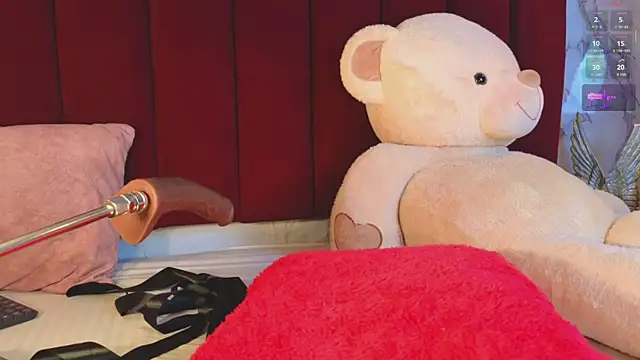 Snapshot of PrincePoppy chatting on November 12, 2025, 9:03 pm PrincePoppy online show from November 12, 2025, 9:03 pm