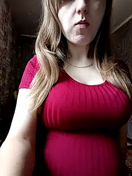 Snapshot of Lissa213 chatting on October 10, 2025, 6:45 am Lissa213 online show from October 10, 2025, 6:45 am