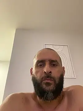 klebaroun900 online show from July 12, 2026, 8:44 pm