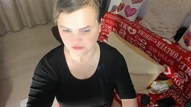 MildMature online show from February 5, 2025, 2:48 pm