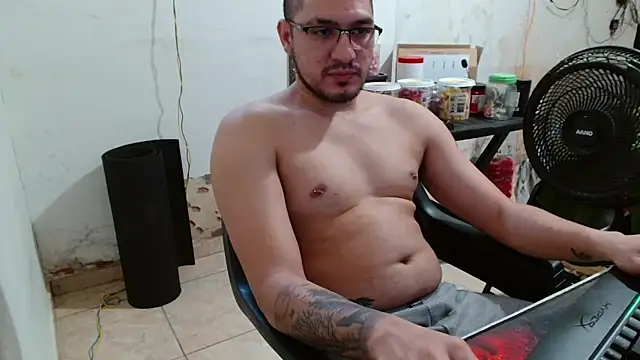 Leonino231 online show from October 1, 2025, 4:35 pm