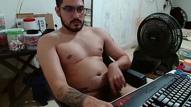 Leonino231 online show from November 22, 2025, 8:30 pm