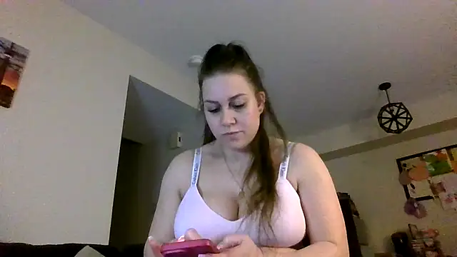 Snapshot of thedevinemama chatting on March 1, 2026, 4:25 am thedevinemama online show from March 1, 2026, 4:25 am