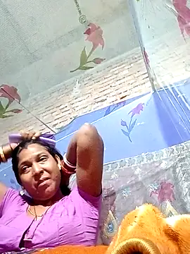 Savita992 online show from December 13, 2025, 8:47 pm