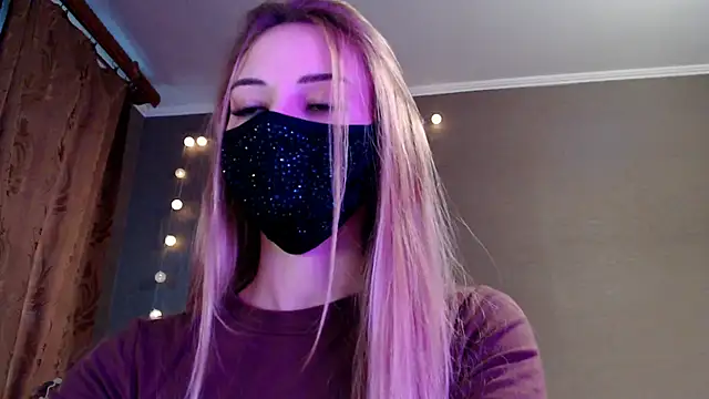 Snapshot of Iris_lave chatting on January 8, 2026, 1:35 pm Iris lave online show from January 8, 2026, 1:35 pm