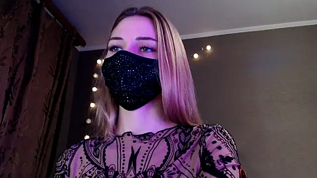 Snapshot of Iris_lave chatting on January 14, 2026, 3:39 pm Iris lave online show from January 14, 2026, 3:39 pm