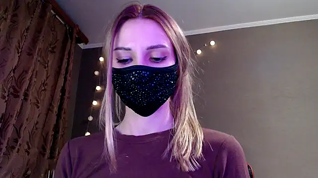 Snapshot of Iris_lave chatting on February 19, 2026, 4:03 pm Iris lave online show from February 19, 2026, 4:03 pm