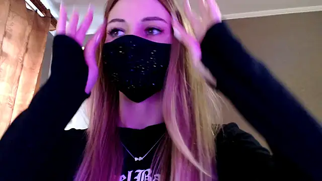 Snapshot of Iris_lave chatting on February 25, 2026, 2:27 pm Iris lave online show from February 25, 2026, 2:27 pm