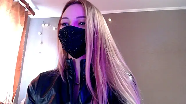 Snapshot of Iris_lave chatting on March 3, 2026, 1:17 pm Iris lave online show from March 3, 2026, 1:17 pm