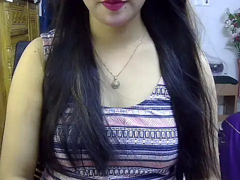 Snapshot of Obonti_2000 chatting on October 29, 2025, 5:04 pm Obonti 2000 online show from October 29, 2025, 5:04 pm