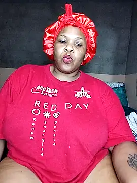 Moretl online show from November 21, 2025, 8:40 pm