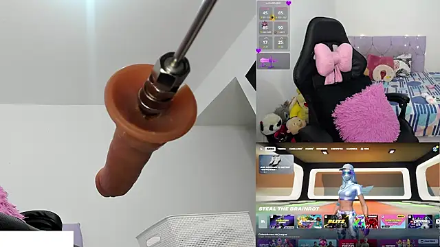 Snapshot of demi_chan chatting on November 6, 2025, 9:32 am demi chan online show from November 6, 2025, 9:32 am