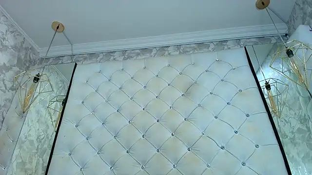 NataliePetite3x online show from April 17, 2026, 11:46 am