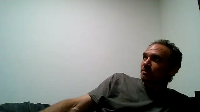 Snapshot of Ifnofitputspit chatting on October 21, 2025, 3:07 am Ifnofitputspit online show from October 21, 2025, 3:07 am