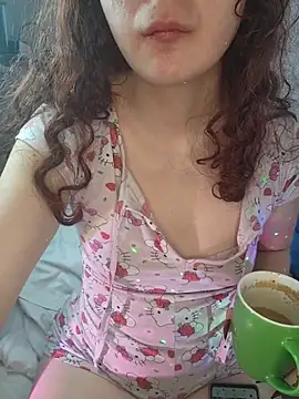 Snapshot of Sharon_Black chatting on November 13, 2025, 2:38 pm Sharon Black online show from November 13, 2025, 2:38 pm