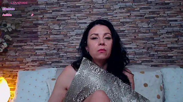 Snapshot of sexymilfnady chatting on July 17, 2026, 4:08 am sexymilfnady online show from July 17, 2026, 4:08 am