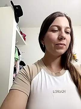 Snapshot of Arianna_Moss chatting on February 23, 2026, 2:42 am Arianna Moss online show from February 23, 2026, 2:42 am