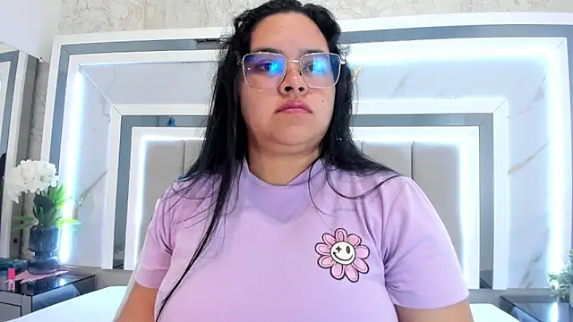 melodycharlotte online show from October 28, 2025, 12:30 pm