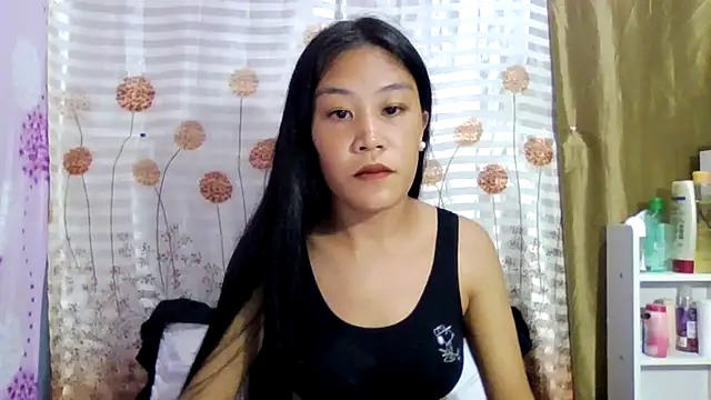 YourWildestDoll online show from October 15, 2025, 10:37 am