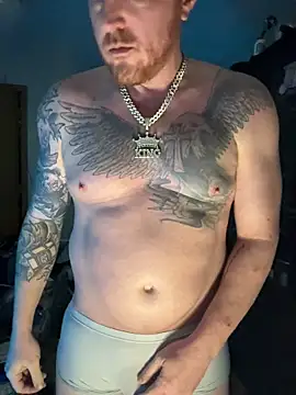 Snapshot of CloudyKingG chatting on July 8, 2026, 9:14 am CloudyKingG online show from July 8, 2026, 9:14 am