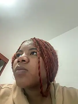 Snapshot of chocolatito-ho chatting on April 3, 2026, 4:43 am chocolatito-ho online show from April 3, 2026, 4:43 am