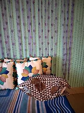 Snapshot of Ishu_Lovee chatting on March 24, 2026, 6:29 am Ishu Lovee online show from March 24, 2026, 6:29 am