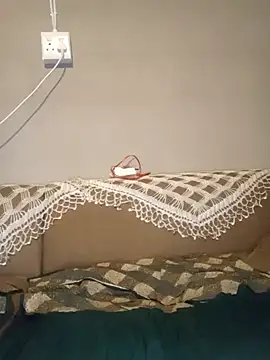 Snapshot of ManInbkack chatting on October 28, 2025, 1:47 pm ManInbkack online show from October 28, 2025, 1:47 pm