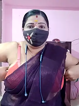 lathikaqueentamil online show from September 29, 2025, 9:47 am