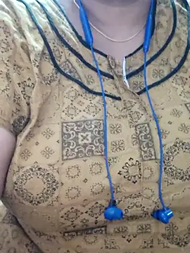 lathikaqueentamil online show from November 5, 2025, 2:11 am