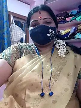 lathikaqueentamil online show from November 6, 2025, 10:27 am