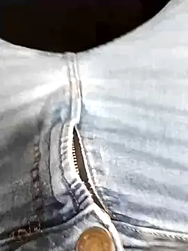 Ajayy01 online show from November 25, 2025, 4:07 pm