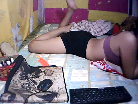 Snapshot of JuicyPussy4u chatting on September 11, 2025, 8:36 am JuicyPussy4u online show from September 11, 2025, 8:36 am