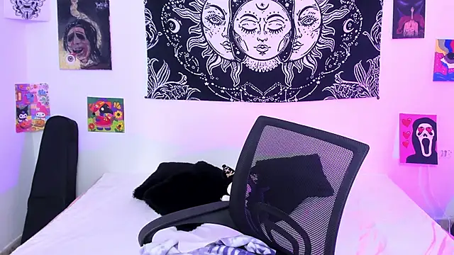 Rose 72 online show from May 31, 2026, 6:09 pm