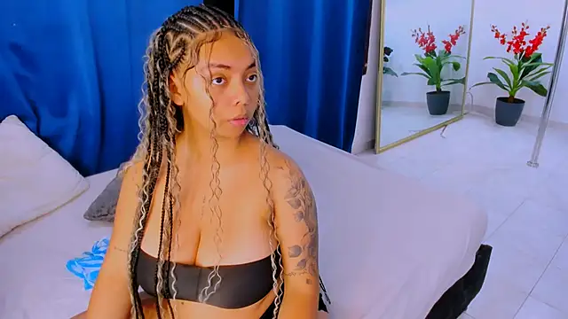 Snapshot of nahomy_ryans chatting on October 17, 2025, 9:01 am nahomy ryans online show from October 17, 2025, 9:01 am