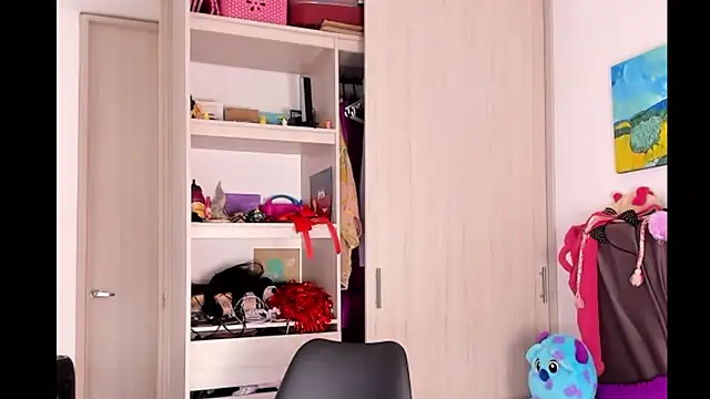 Snapshot of lia_rip01 chatting on December 2, 2025, 2:45 pm lia rip01 online show from December 2, 2025, 2:45 pm