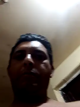 125Delfin90 online show from March 11, 2026, 6:41 am